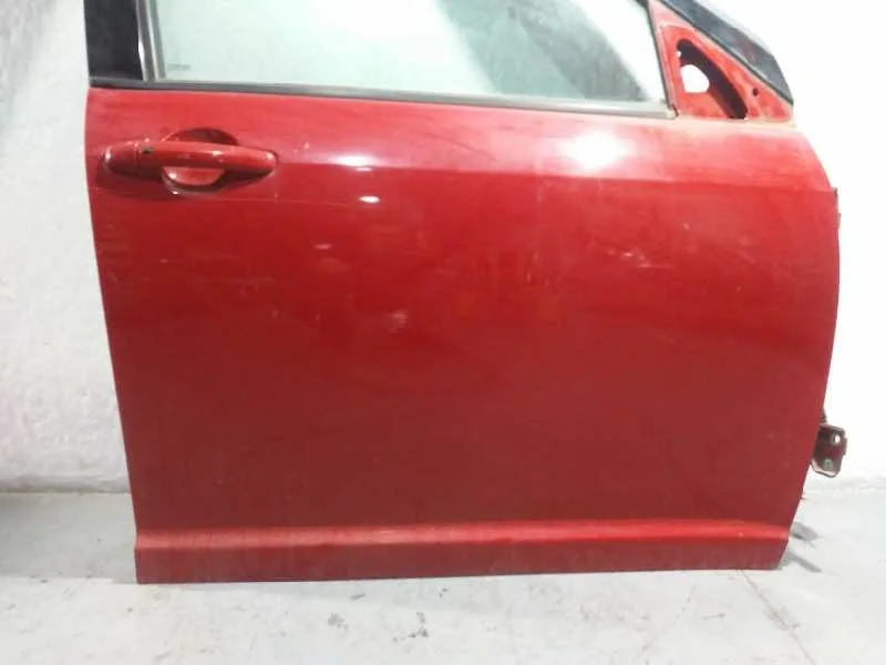Puerta Delantera Derecha para Suzuki Swift Berlina (Mz)