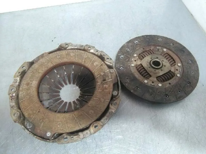 Kit Embrague para Nissan Cabstar ->09.06