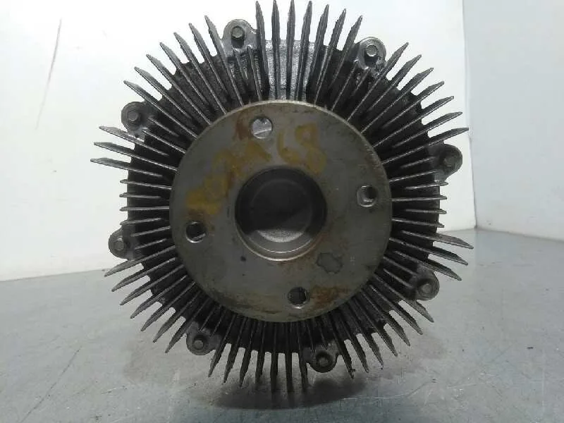 Maza Embrague Viscoso para Nissan Cabstar ->09.06