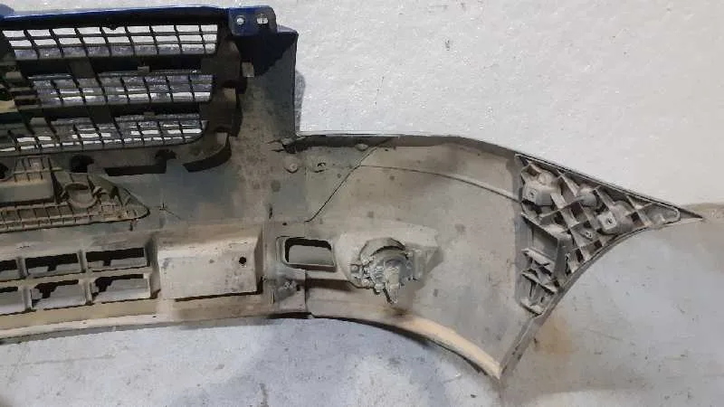 Paragolpes Delantero para Ford Transit Caja Cerrada '06