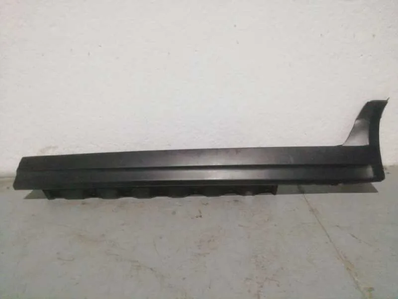 Faldon Lateral para Bmw X3 (E83)