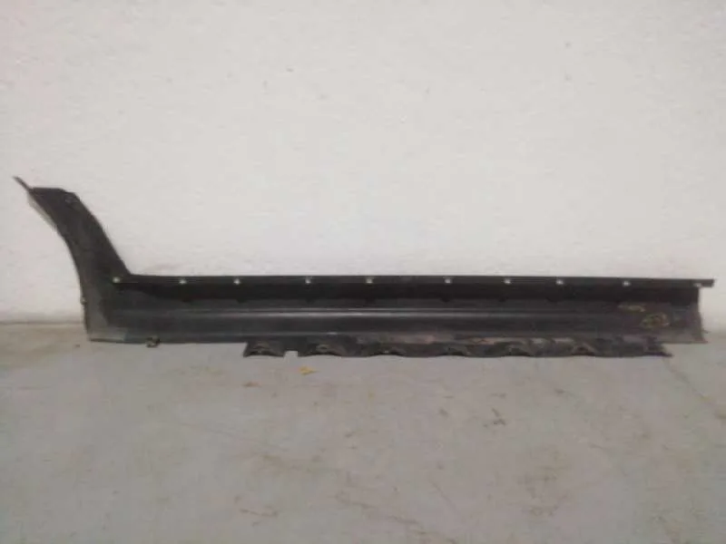 Faldon Lateral para Bmw X3 (E83)