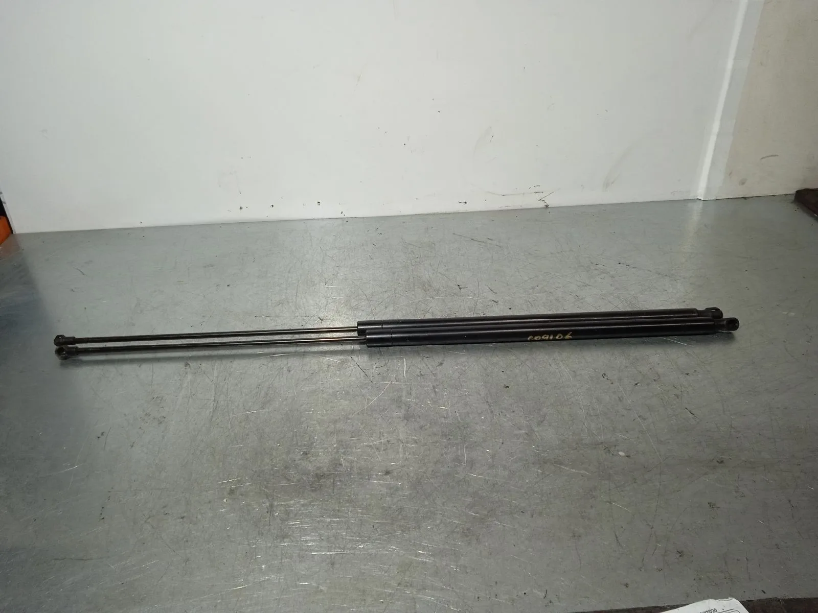 Amortiguadores Maletero / Porton para Seat Toledo (5P2)