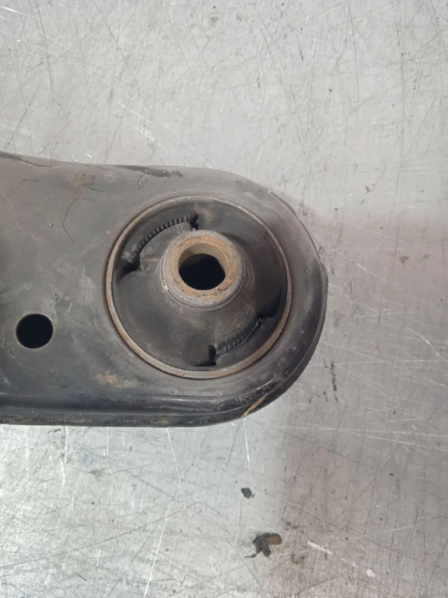 Brazo Suspension Inferior Delantero Izquierdo para Toyota Auris