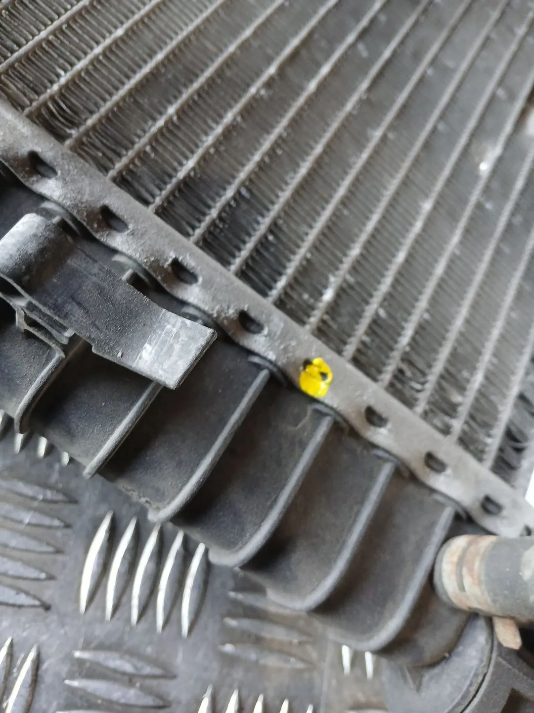 Radiador Agua para Mazda 2 Berlina (Dy)