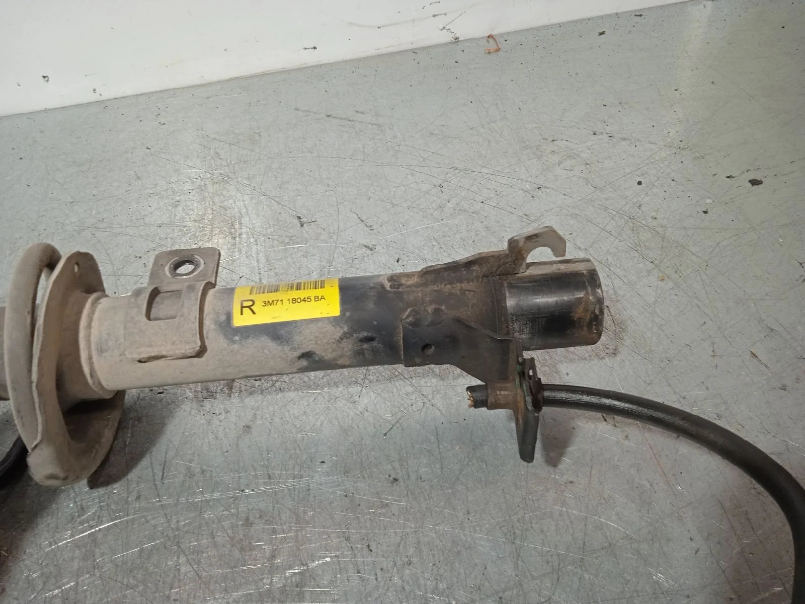 Amortiguador Delantero Derecho para Mazda 2 Berlina (Dy)