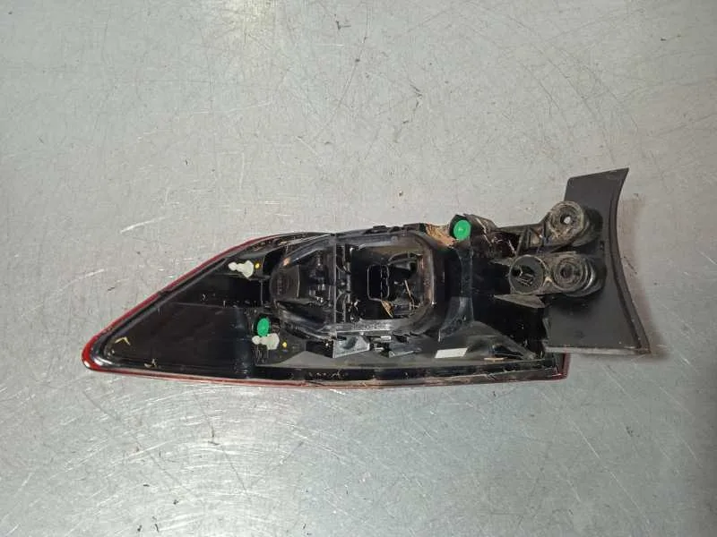 Piloto Trasero Izquierdo para Renault Clio Iv