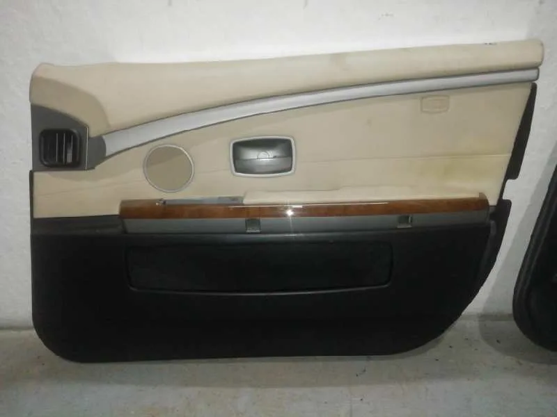 Juego Tapizados / Cartoneras para Bmw Serie 7 (E65/E66)