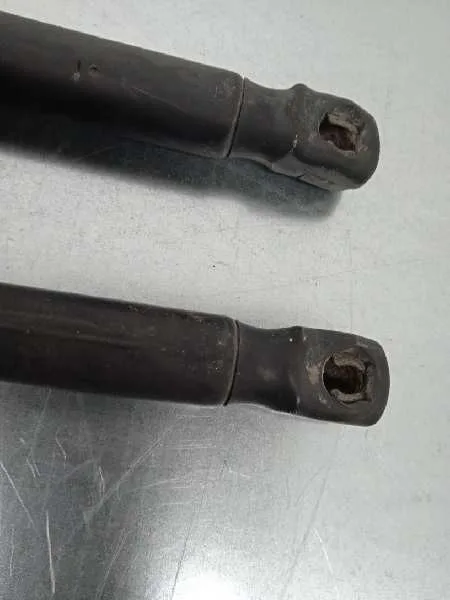 Amortiguadores Maletero / Porton para Kia Venga