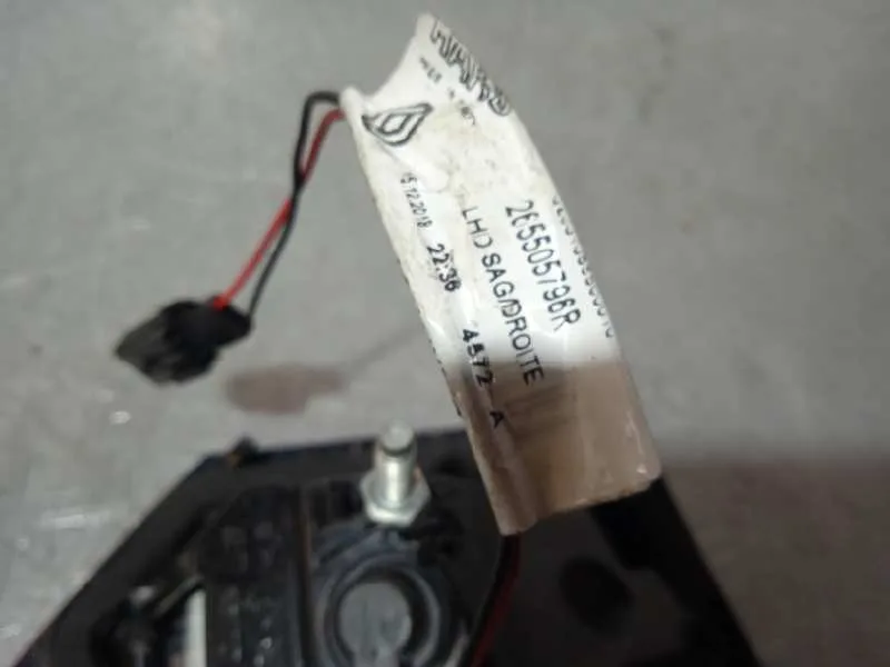 Piloto Trasero Derecho Interior para Renault Clio Iv