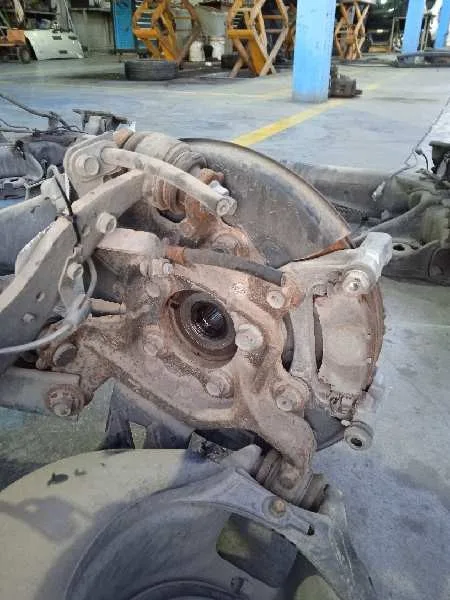 Puente Trasero para Toyota Lexus Rx