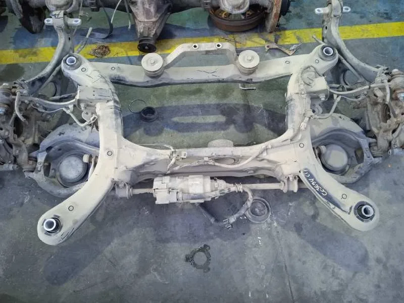 Puente Trasero para Toyota Lexus Rx
