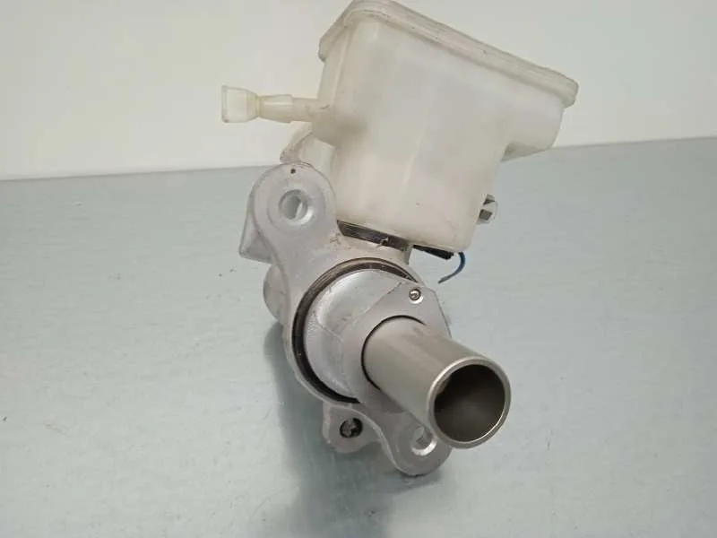 Bomba Freno para Mercedes-Benz Clase Cla (W117)