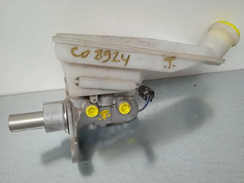 Bomba Freno para Mercedes-Benz Clase Cla (W117)