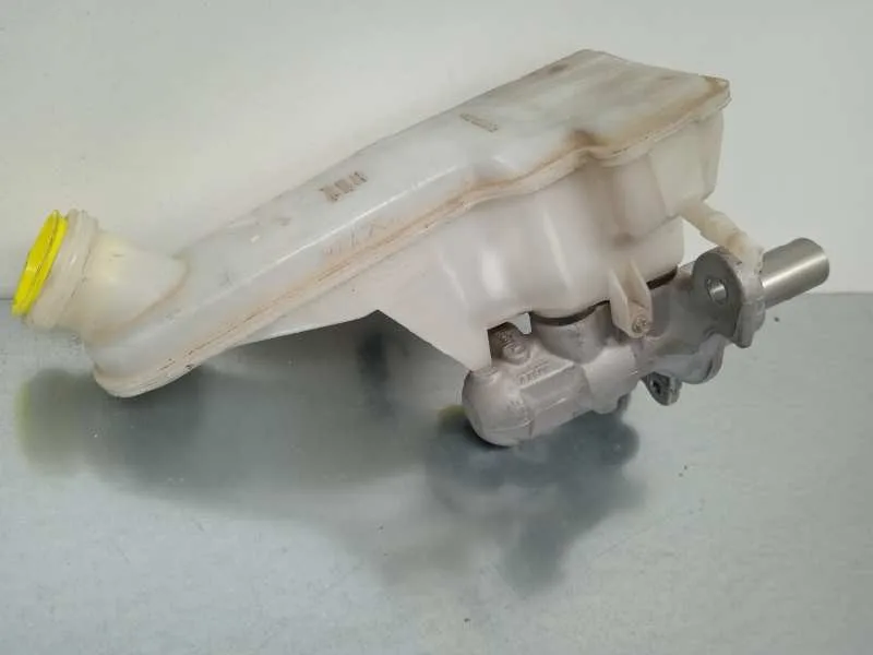 Bomba Freno para Mercedes-Benz Clase Cla (W117)