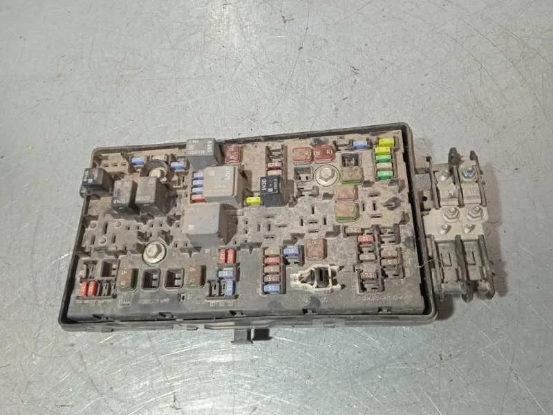 Caja Reles / Fusibles para Chevrolet Cruze