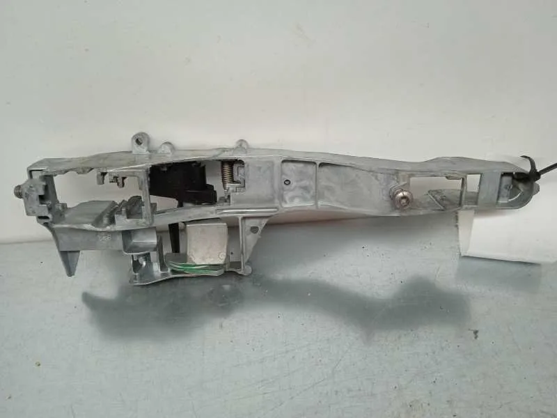 Maneta Exterior Delantera Izquierda para Peugeot 207 Cc