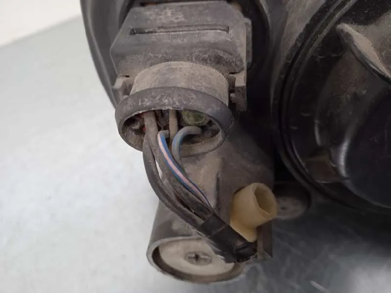 Faro Izquierdo para Mg Serie 25 (Rf)