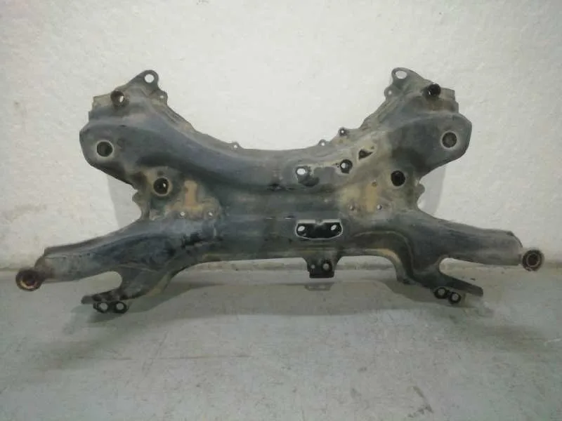 Puente Delantero para Toyota Prius (Nhw30)