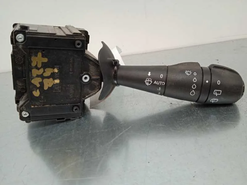 Mando Limpia para Renault Clio Iv