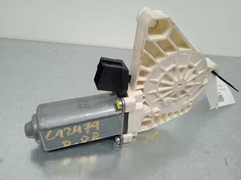 Motor Elevalunas Delantero Derecho para Mercedes-Benz Clase A (W169)