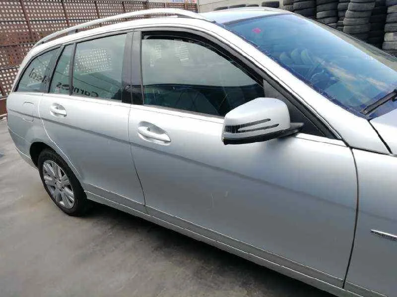 Puerta Trasera Derecha para Mercedes-Benz Clase C (W204) Familiar
