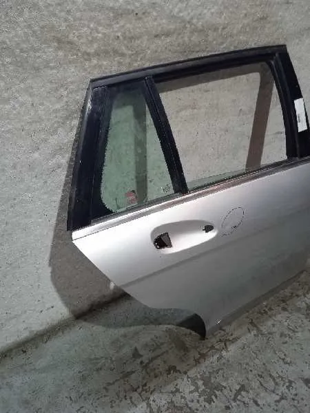 Puerta Trasera Derecha para Mercedes-Benz Clase C (W204) Familiar