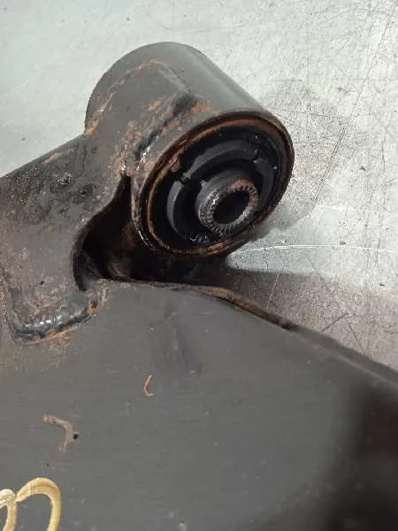 Brazo Suspension Inferior Delantero Izquierdo para Kia Carens