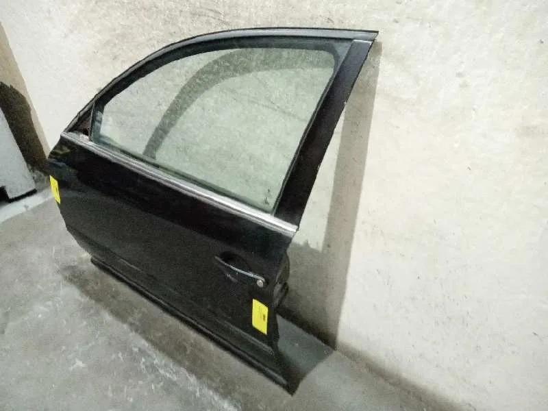 Puerta Delantera Izquierda para Skoda Superb (3U4)