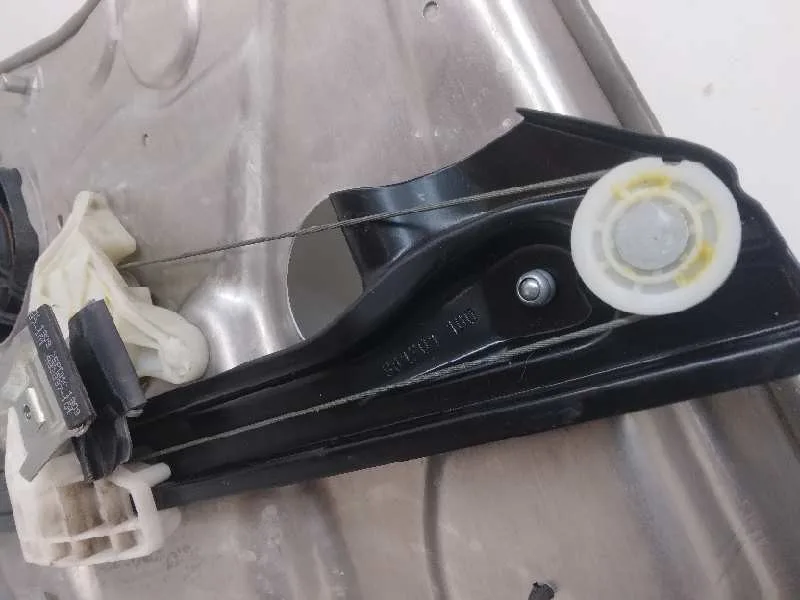 Elevalunas Trasero Izquierdo para Mercedes-Benz Clase C (W204) Familiar