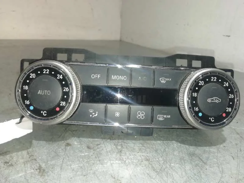 Mando Climatizador para Mercedes-Benz Clase C (W204) Familiar