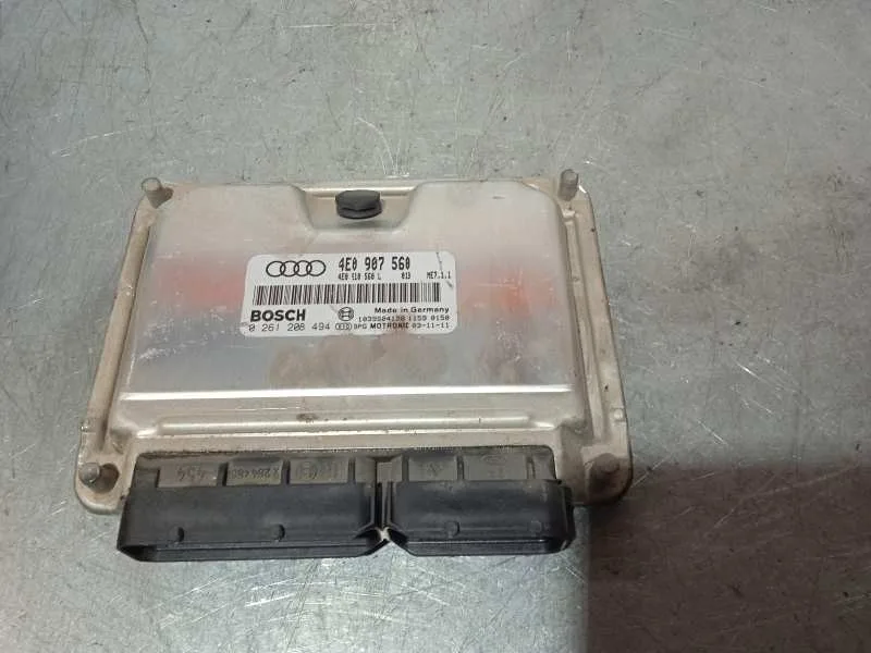 Centralita Motor Uce para Audi A8 (4E2)