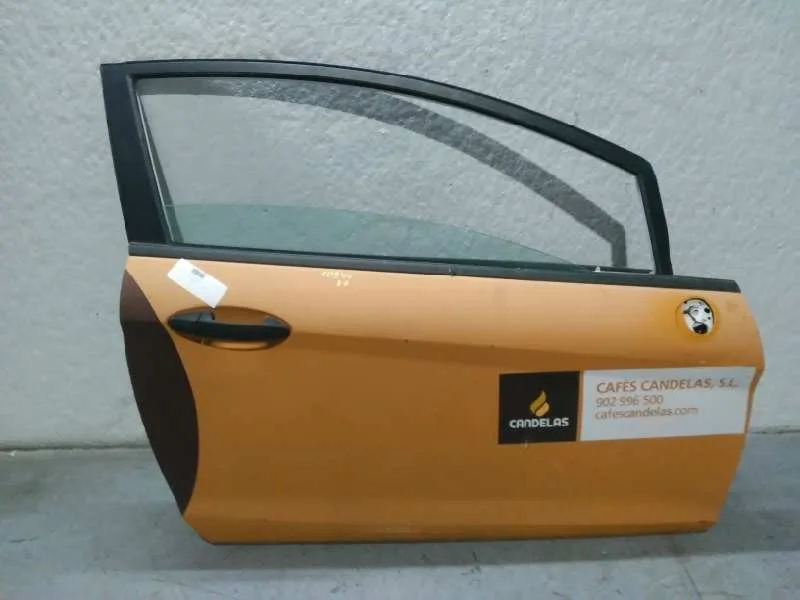 Puerta Delantera Derecha para Ford Fiesta (Cb1)
