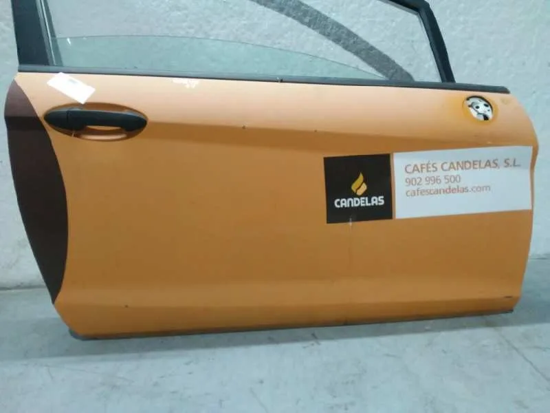 Puerta Delantera Derecha para Ford Fiesta (Cb1)