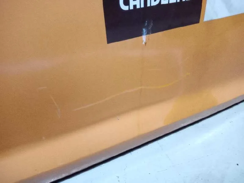 Puerta Delantera Derecha para Ford Fiesta (Cb1)