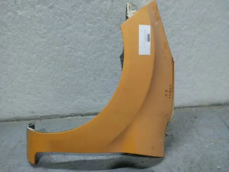Aleta Delantera Izquierda para Ford Fiesta (Cb1)