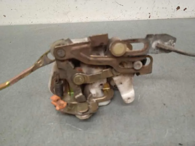 Cerradura Puerta Delantera Izquierda para Mitsubishi Galloper (Hyundai)