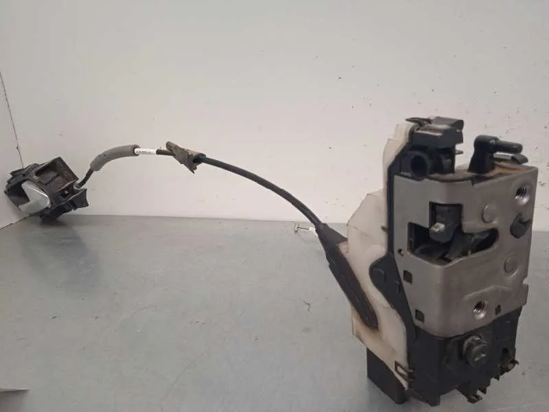 Cerradura Puerta Delantera Derecha para Peugeot 2008 (--.2013->)