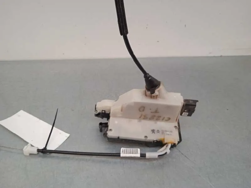 Cerradura Puerta Trasera Derecha para Peugeot 2008 (--.2013->)