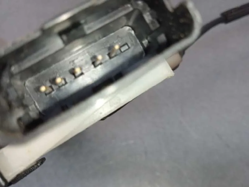 Cerradura Puerta Trasera Derecha para Peugeot 2008 (--.2013->)