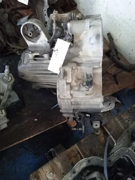 Caja Cambios para Nissan Almera (N16/E)