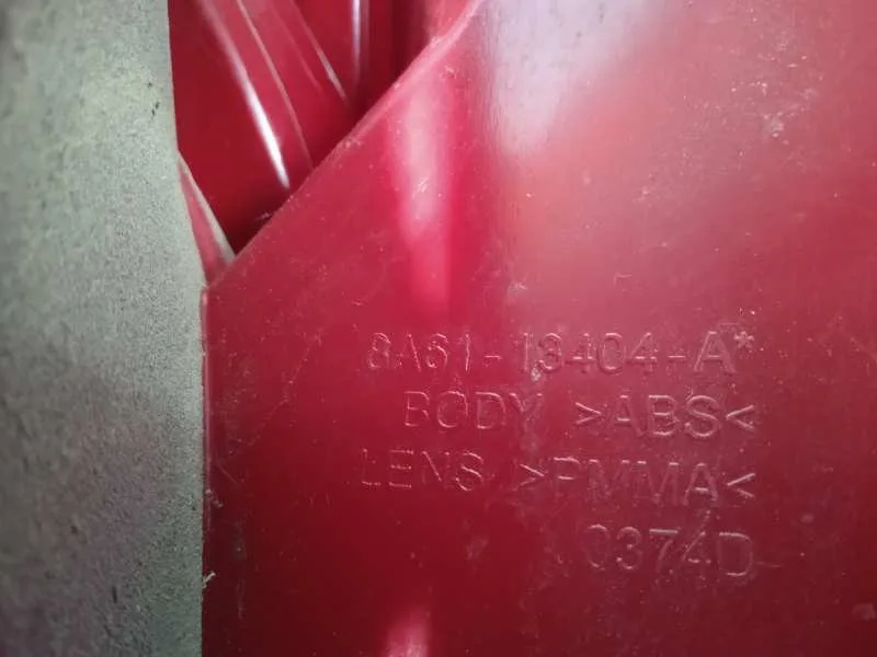 Piloto Trasero Derecho para Ford Fiesta (Cb1)