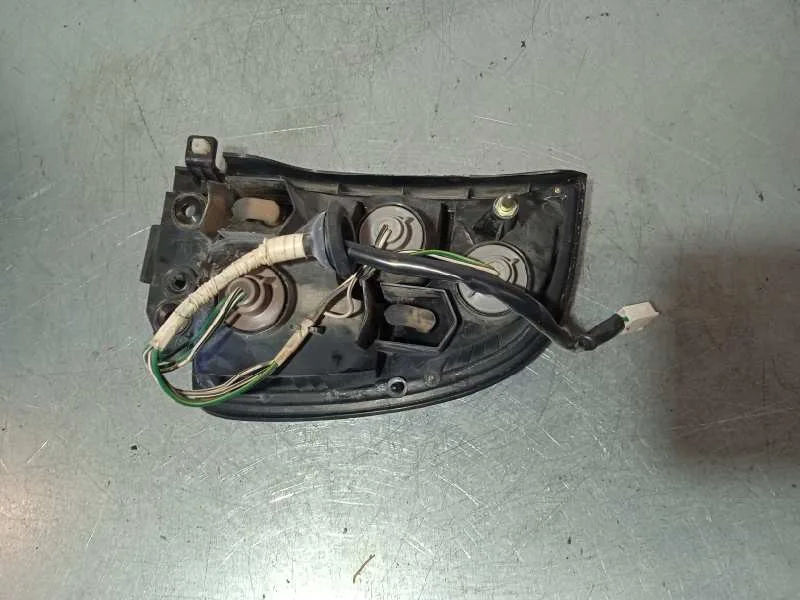 Piloto Trasero Izquierdo para Toyota Rav 4 Funcruiser (A1)