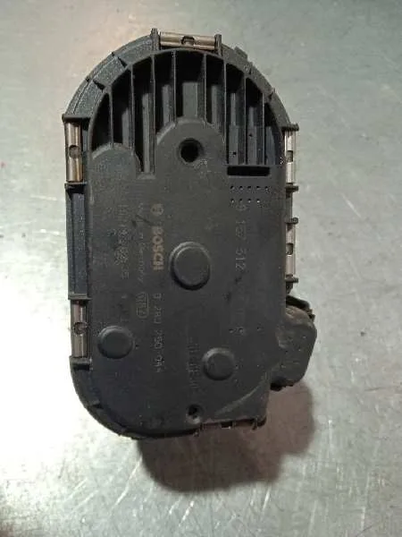 Caja Mariposa para Opel Corsa C