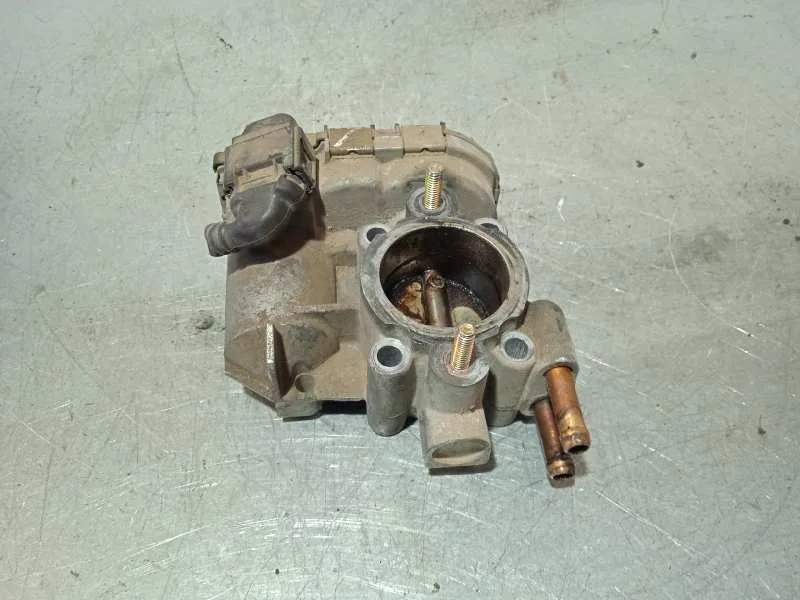 Caja Mariposa para Opel Corsa C