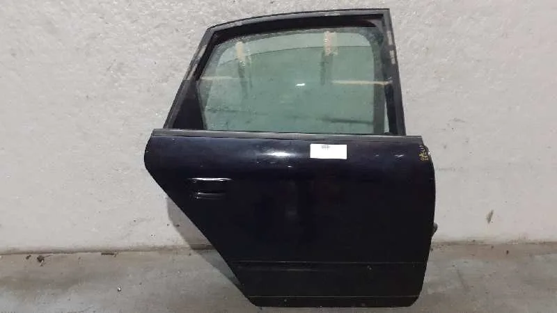 Puerta Trasera Derecha para Audi A4 Berlina (8E)