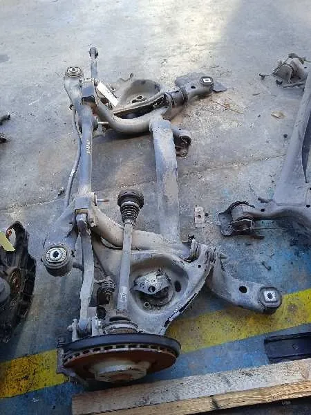 Puente Trasero para Audi A6 Berlina (4F2)