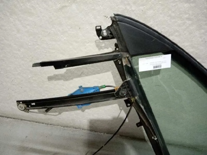 Elevalunas Delantero Izquierdo para Seat Exeo Berlina (3R2)