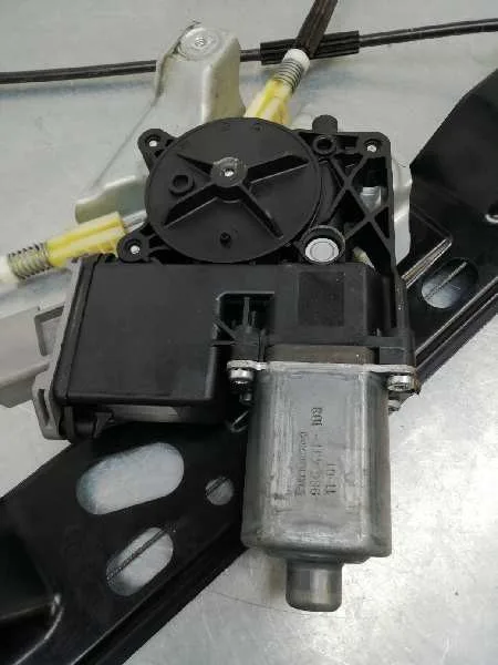 Elevalunas Delantero Izquierdo para Saab 9-5 Lim. (03. 2010->)