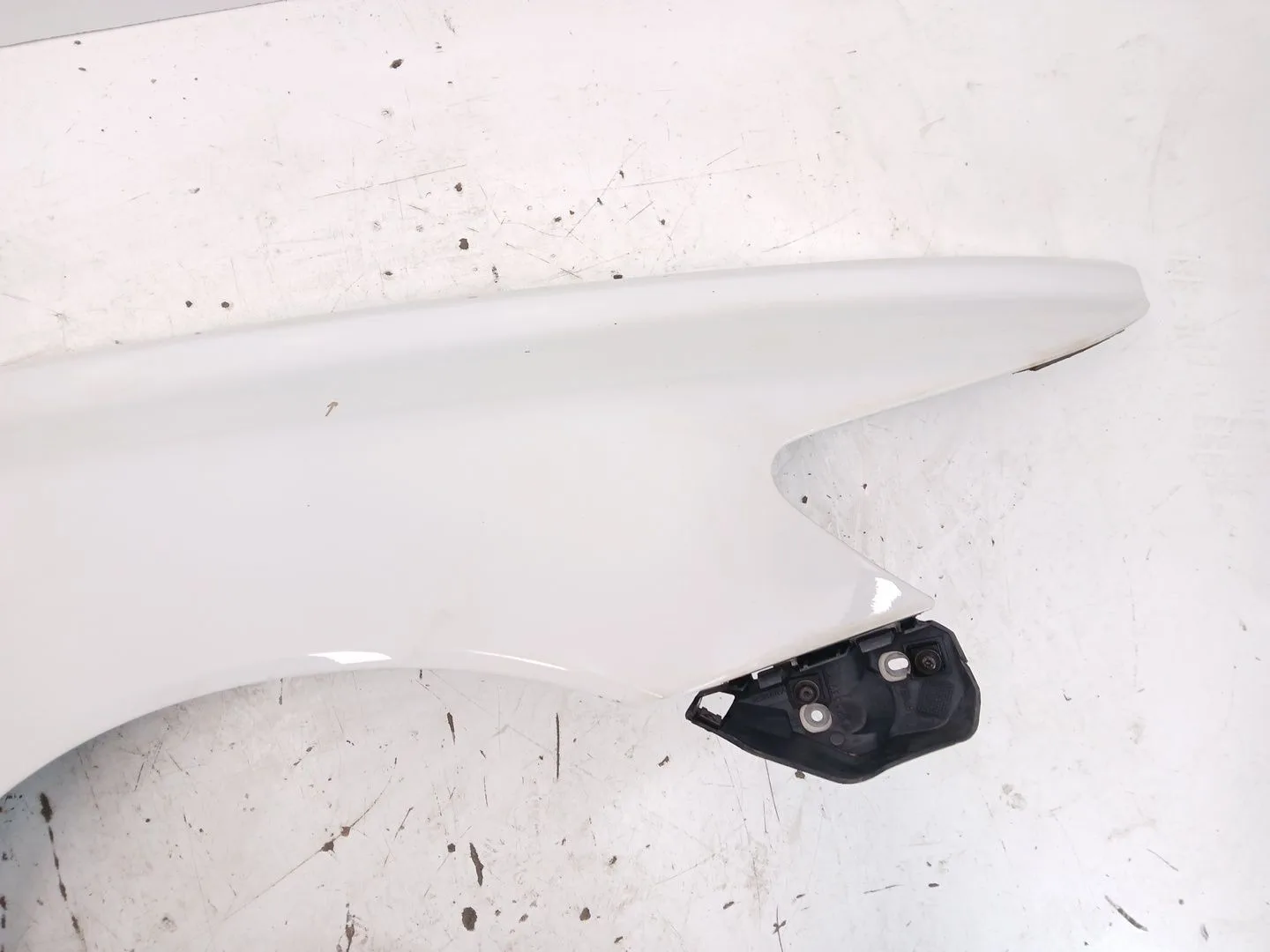 Aleta Delantera Derecha para Volvo S40 Berlina
